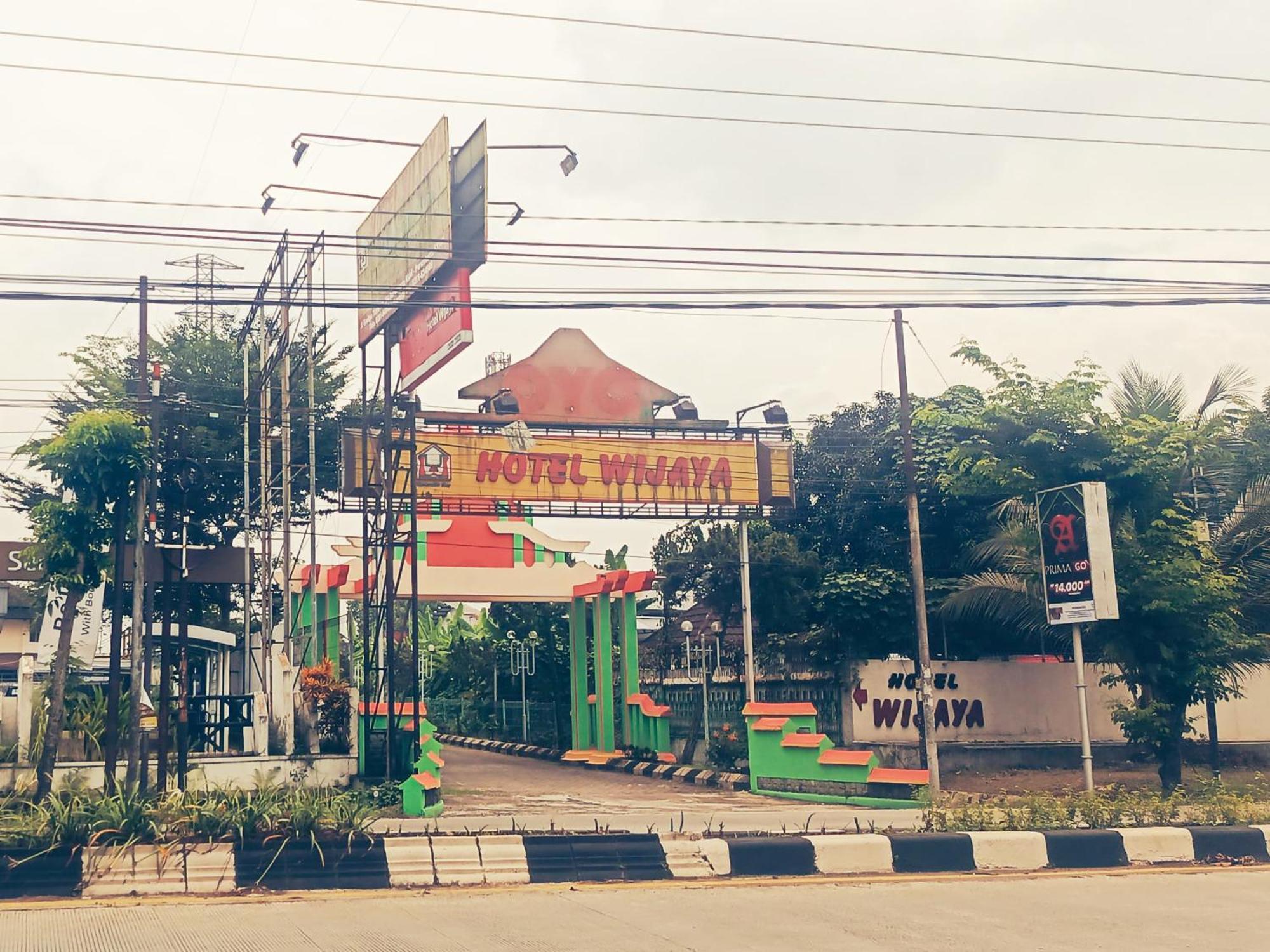 Hotel Wijaya Purwokerto Luaran gambar